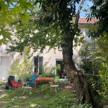 Valbloc Δωμάτια σε οικογενειακή κατοικία *